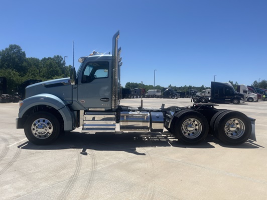 2027 Kenworth T880 in Gainesville, GA — photo 7