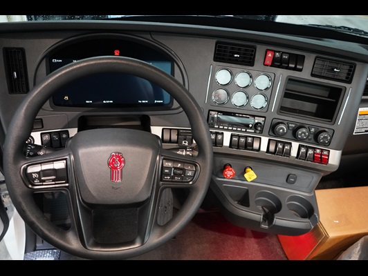 2027 Kenworth T880 in Conyers, GA — photo 2