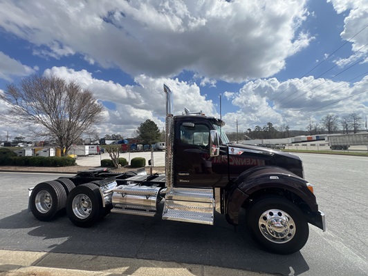 2027 Kenworth T880 in Mableton, GA — photo 14