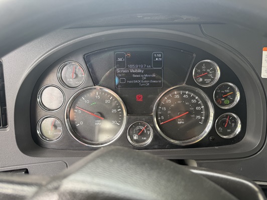 2021 Kenworth T880 in Raleigh, NC — photo 15