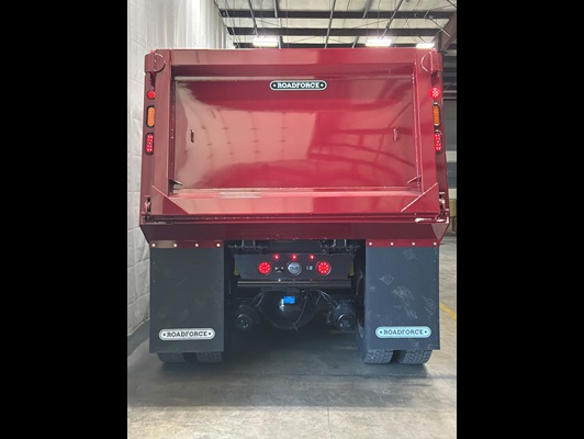 2027 Kenworth T880 in Raleigh, NC — photo 4
