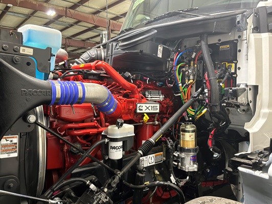 2027 Kenworth T880 in Raleigh, NC — photo 5