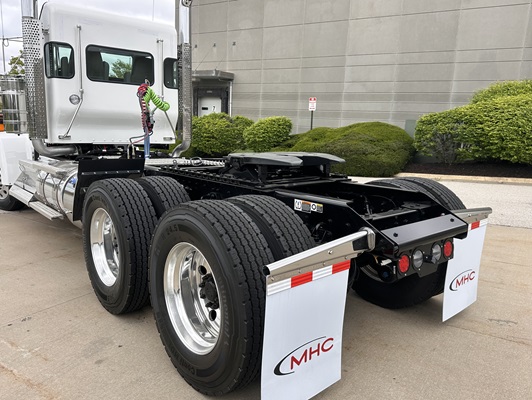 2027 Kenworth W900 in Olathe, KS — photo 17