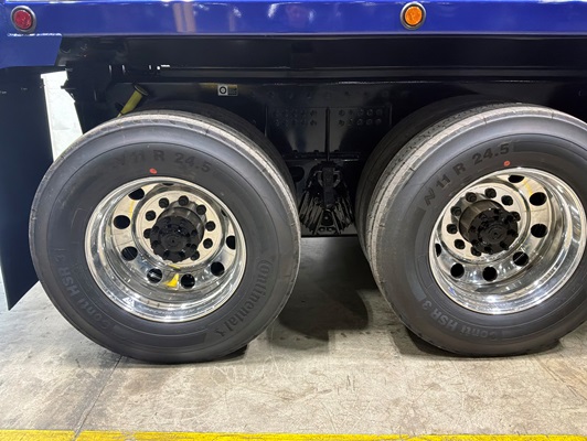 2027 Kenworth T880 in Durham, NC — photo 3