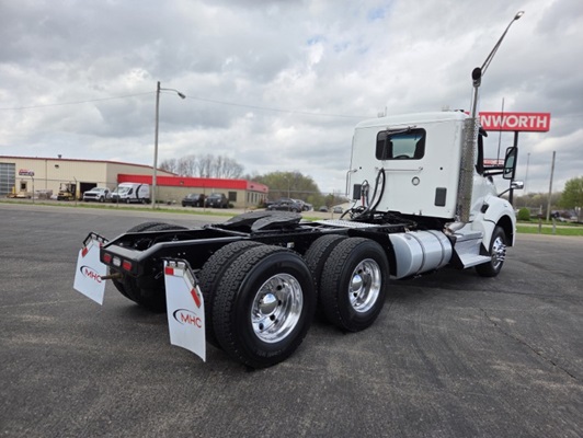 2021 Kenworth T880 in Chillicothe, OH — photo 11