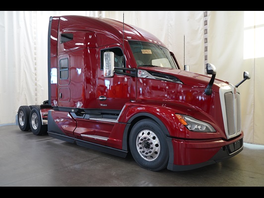 2027 Kenworth T680