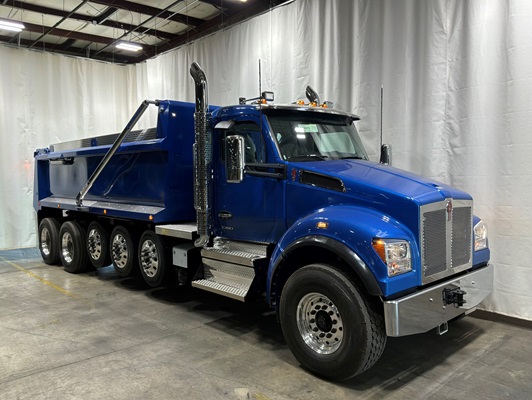 2027 Kenworth T880