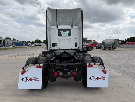 2027 Kenworth T680 in Tulsa, OK — photo 5
