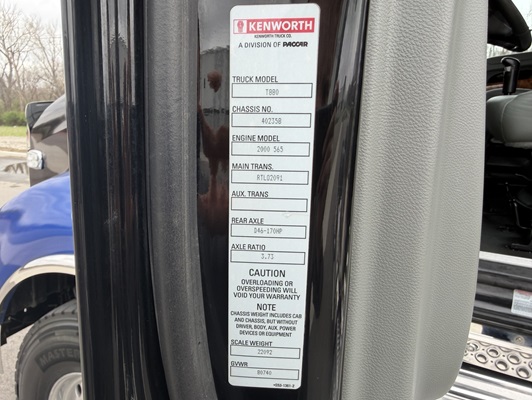 2020 Kenworth T880 in Kansas City, MO — photo 16