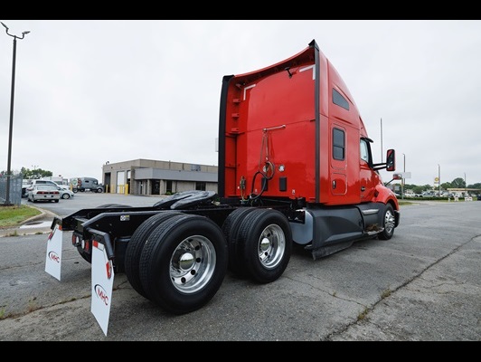 2022 Kenworth T680 in Little Rock, AR — photo 11