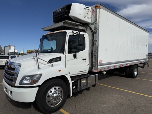 2020 Hino 338 in Denver, CO — photo 3