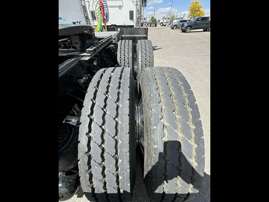 2027 Kenworth T880 in Greeley, CO — photo 18