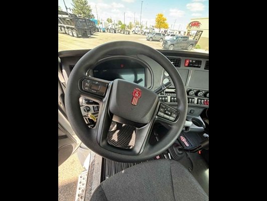 2027 Kenworth T880 in Greeley, CO — photo 14