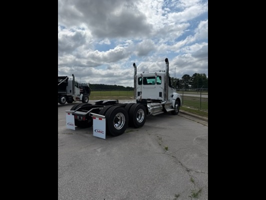 2027 Kenworth T880 in Battleboro, NC — photo 8