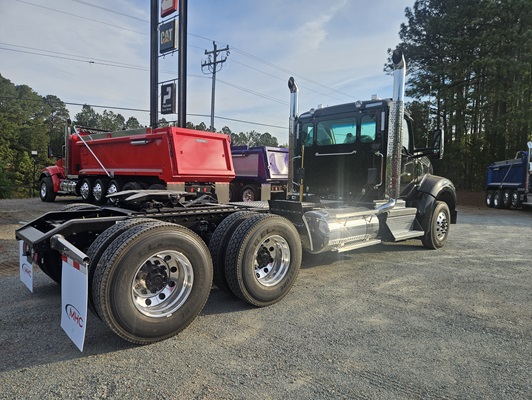 2027 Kenworth T880 in Durham, NC — photo 5