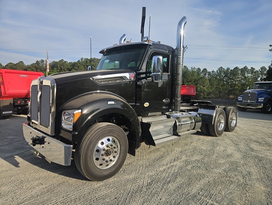2027 Kenworth T880 in Durham, NC — photo 2