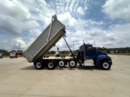 2022 Kenworth T880 in Fort Mill, SC — photo 9
