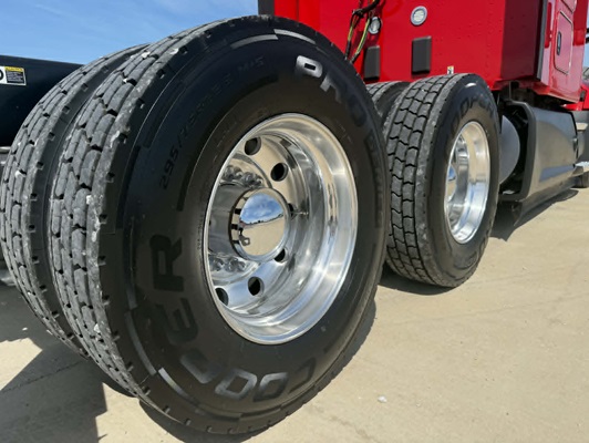2022 Kenworth T680 in Tulsa, OK — photo 10