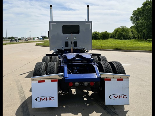 2027 Kenworth W990 in Oklahoma City, OK — photo 5