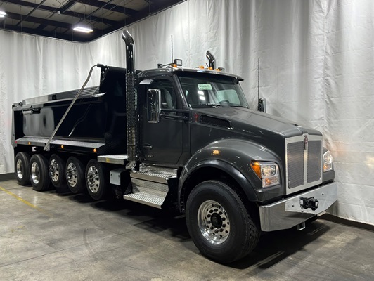 2027 Kenworth T880