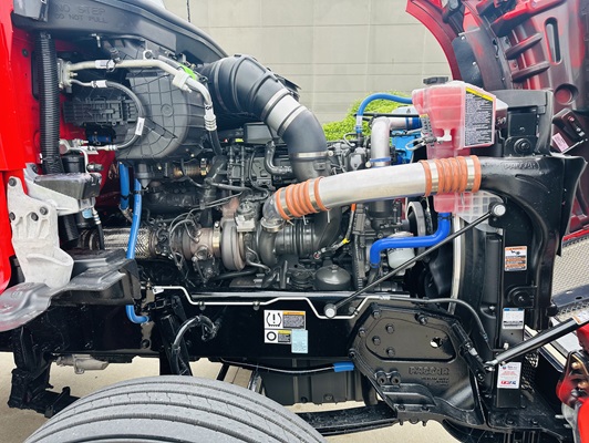 2027 Kenworth T880 in Olathe, KS — photo 8