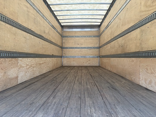 2021 Kenworth T270 in Englewood, CO — photo 12