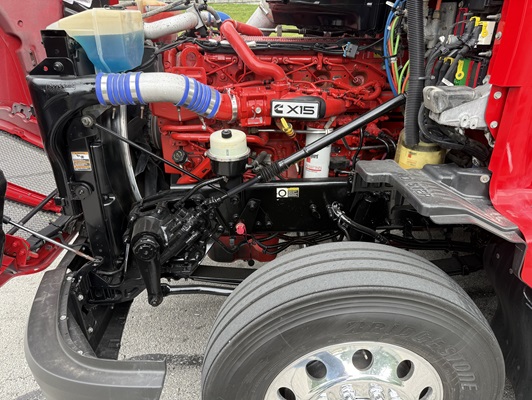 2022 Kenworth T680 in Springfield, MO — photo 6