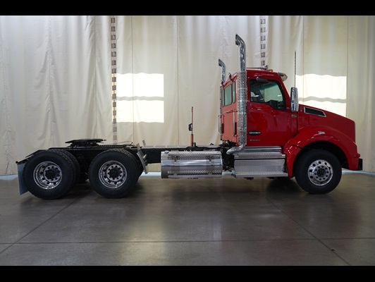 2027 Kenworth T880 in Springfield, MO — photo 7