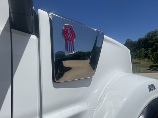 2027 Kenworth W990 in Gainesville, GA — photo 13