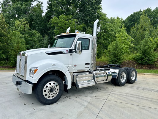 2027 Kenworth T880 in Fort Mill, SC — photo 6
