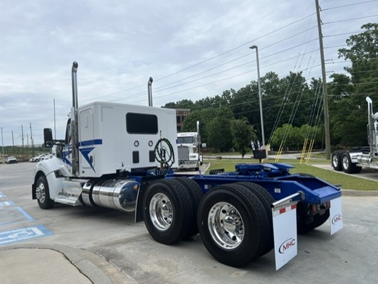 2027 Kenworth W990 in McDonough, GA — photo 5