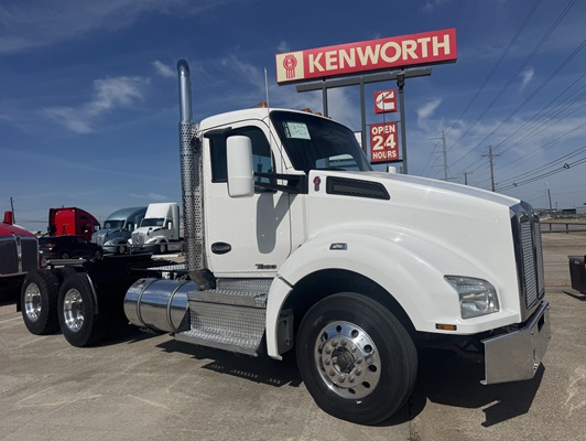 2020 Kenworth T880 in Dallas, TX — photo 9