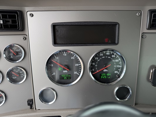 2021 Kenworth T270 in Fort Worth, TX — photo 20
