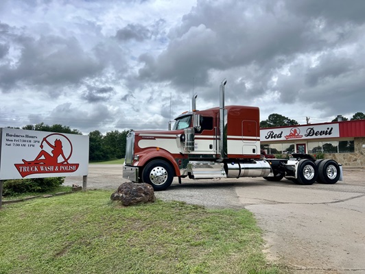 2027 Kenworth W900 in Longview, TX — photo 15