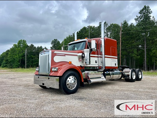 2027 Kenworth W900 in Longview, TX — photo 3