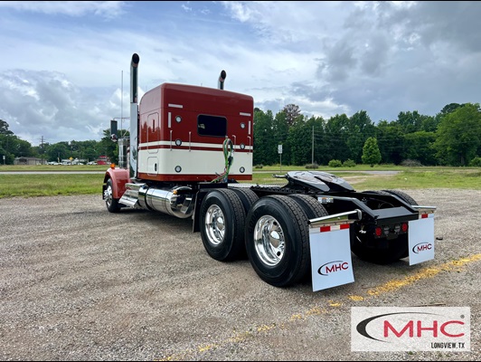 2027 Kenworth W900 in Longview, TX — photo 5