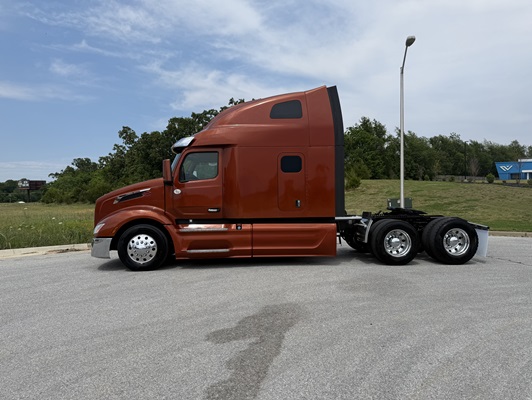 2022 Peterbilt 579 in Springdale, AR — photo 5