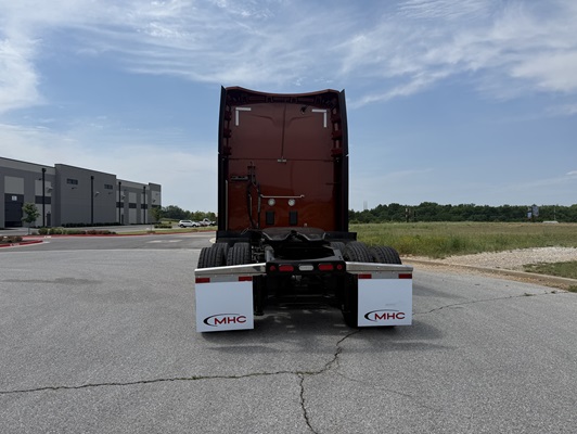 2022 Peterbilt 579 in Springdale, AR — photo 8