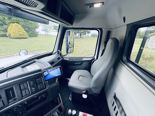 2021 Volvo in Greensboro, NC — photo 12