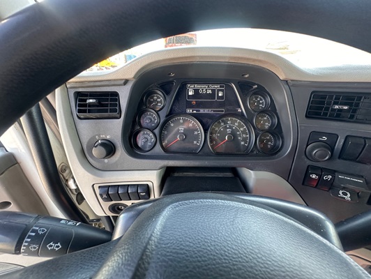 2019 Peterbilt 567 in Fort Mill, SC — photo 9
