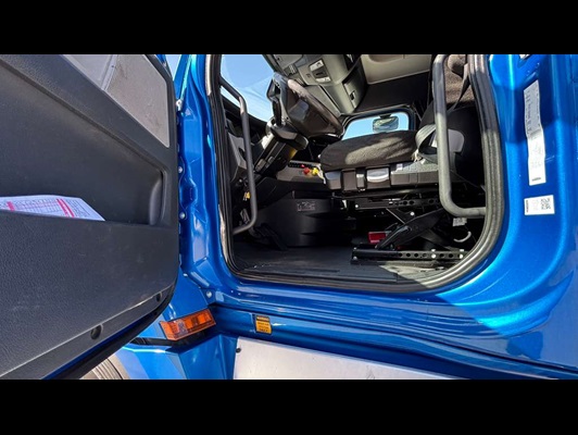 2022 Freightliner in El Paso, TX — photo 18