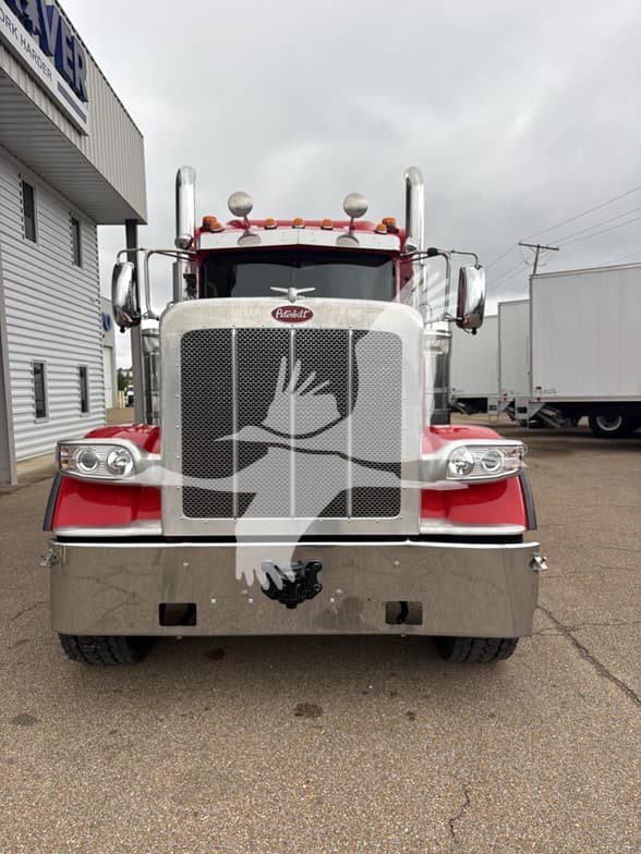 2024 Peterbilt 389 — photo 2