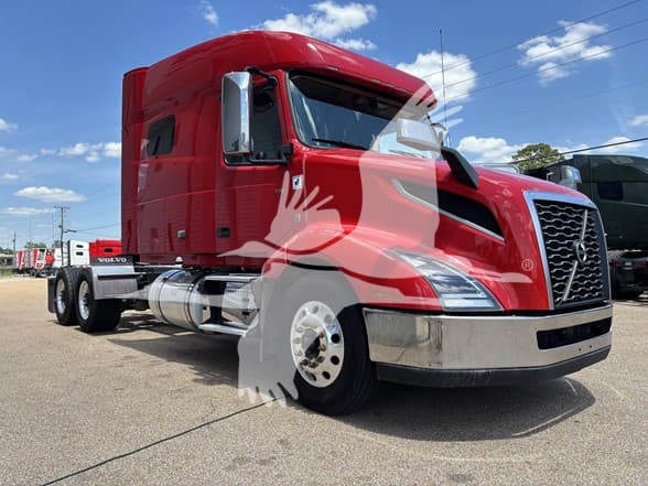 2022 Volvo — photo 2