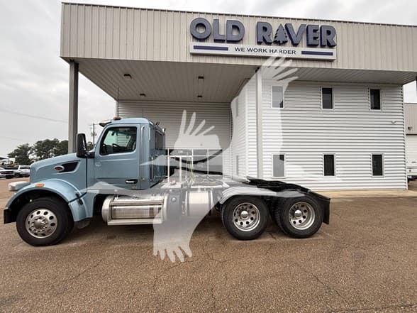 2022 Peterbilt — photo 6