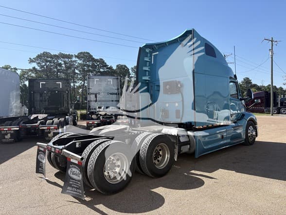 2023 Peterbilt — photo 5