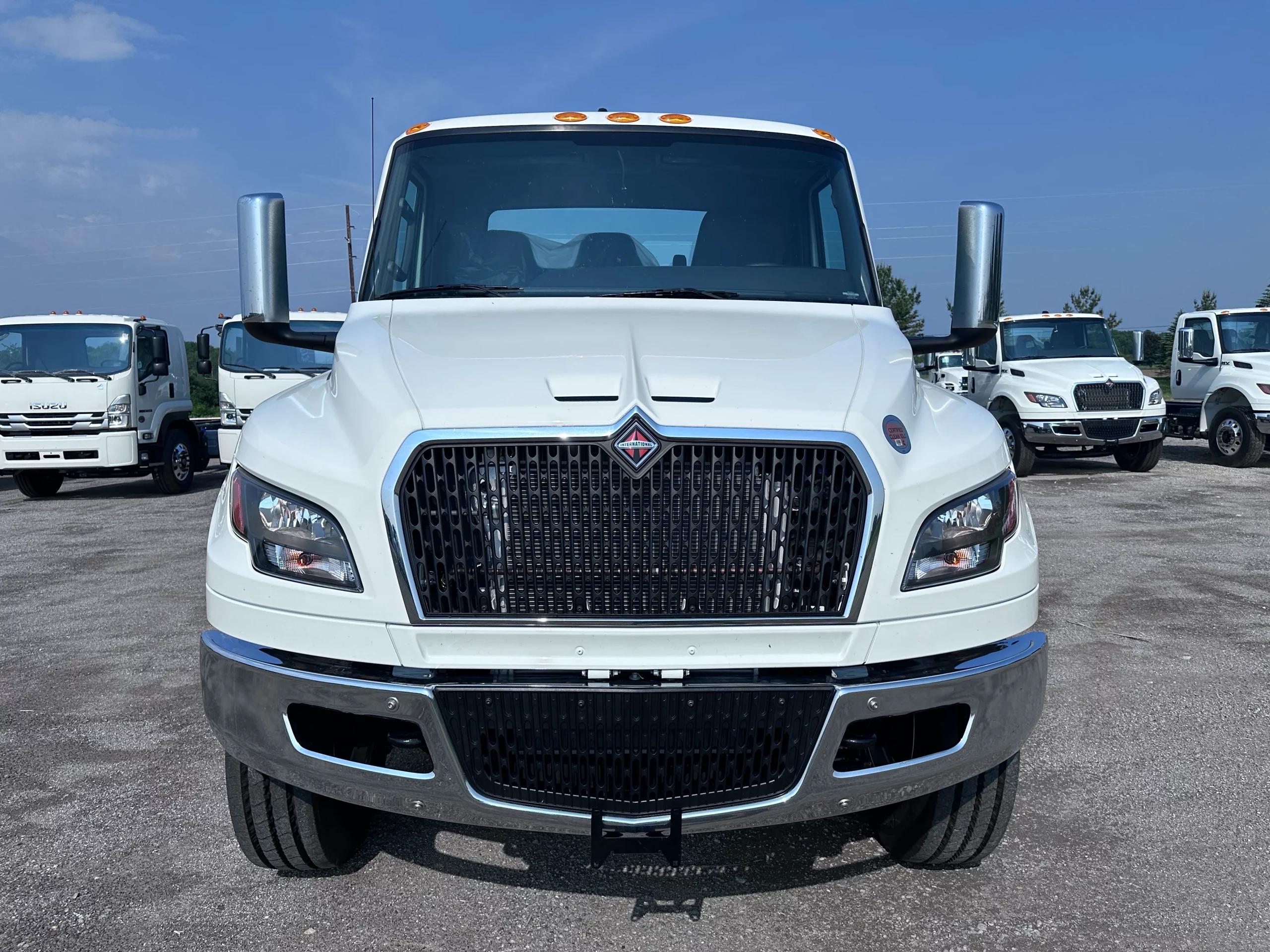 2026 International MV — photo 2