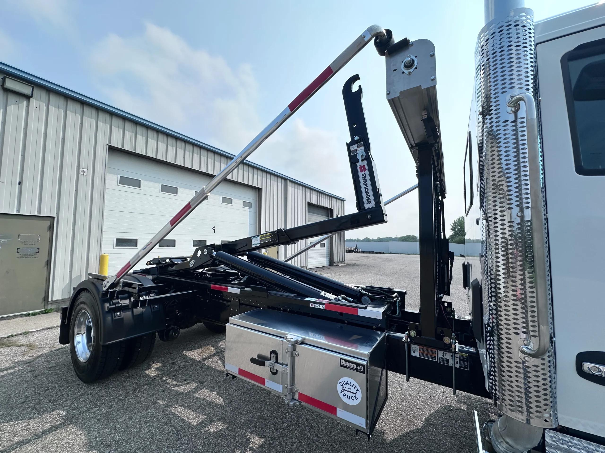 2026 Kenworth T280 — photo 6