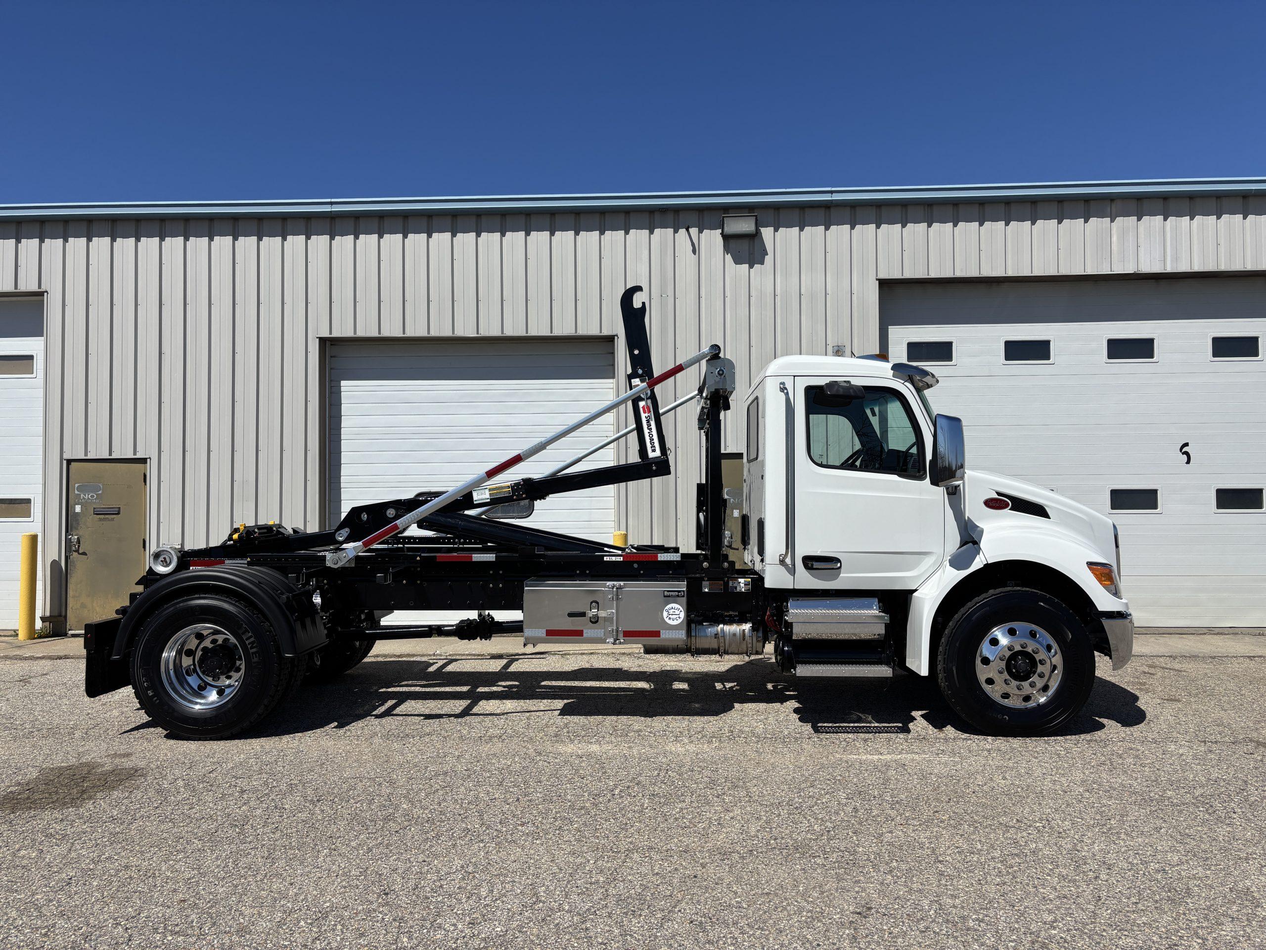 2026 Peterbilt 536 — photo 4