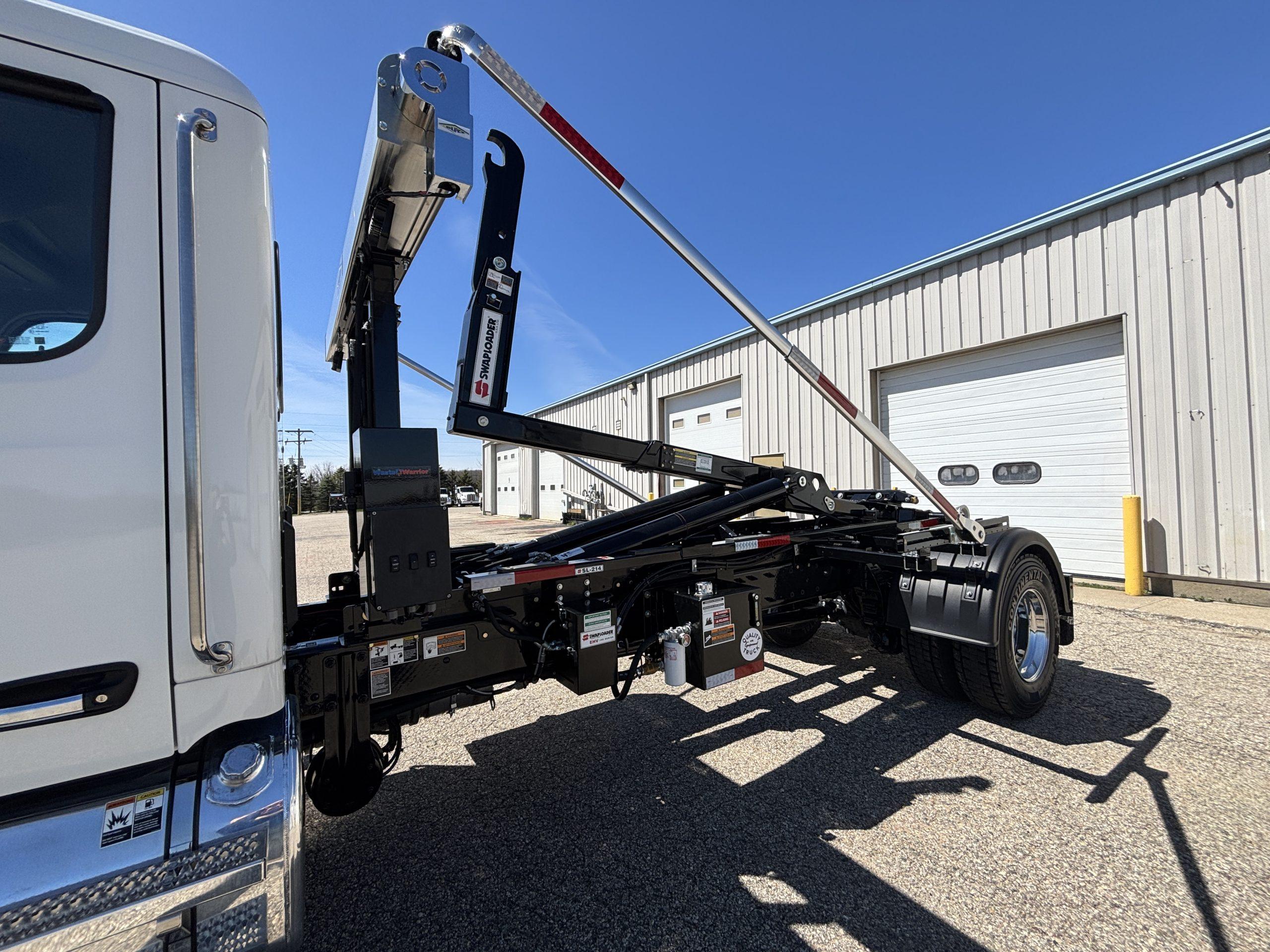2026 Peterbilt 536 — photo 6