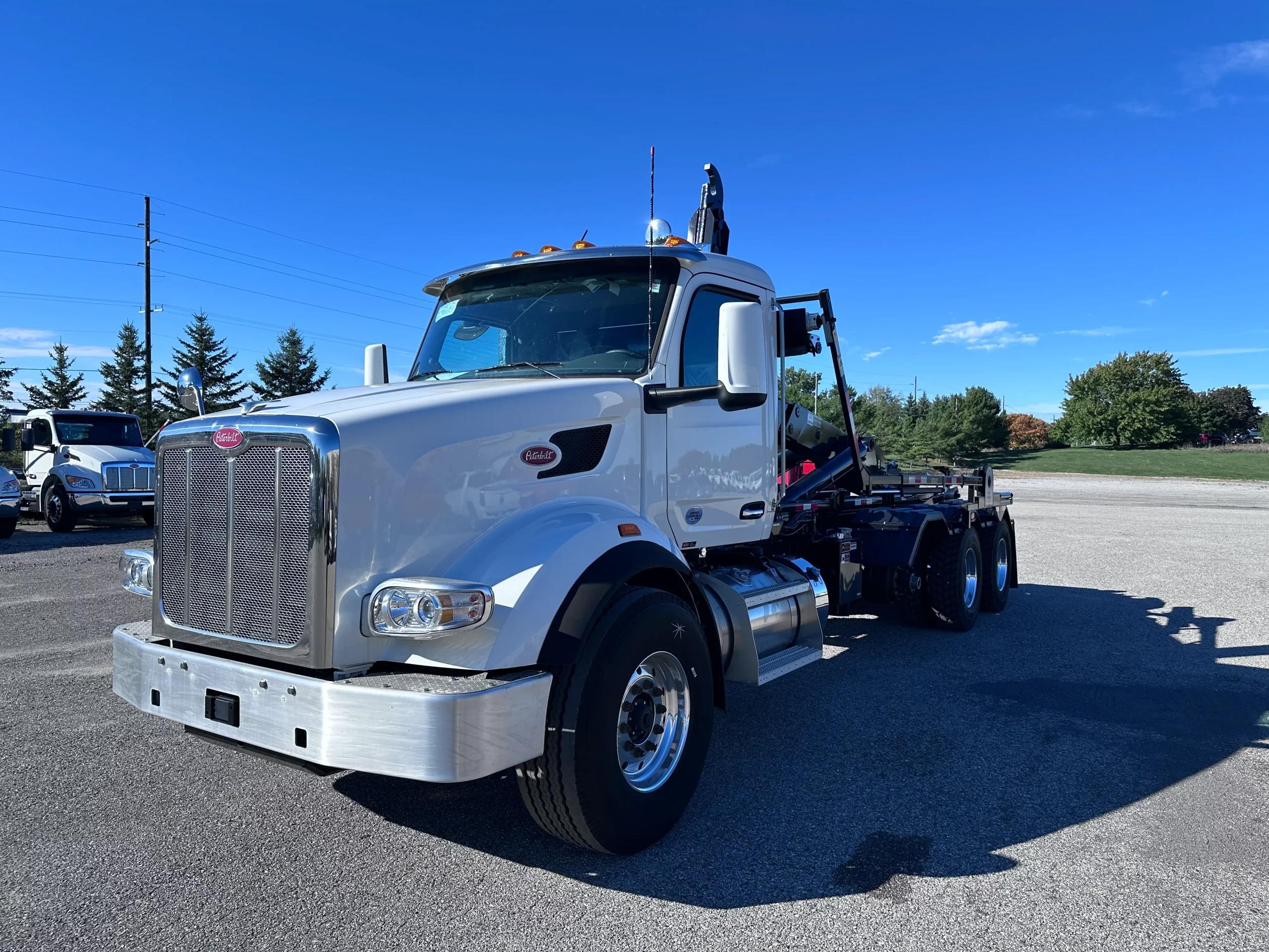2024 Peterbilt 567 — photo 3